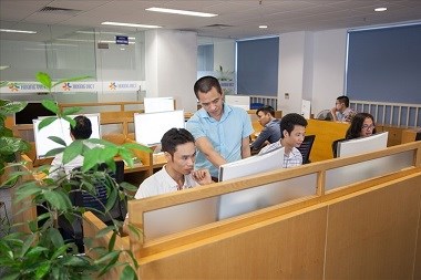 10 năm Hương Việt Group: Hành trình trở thành tổ hợp công nghệ giáo dục hàng đầu